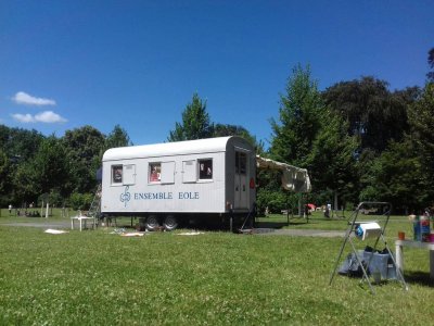 Image / illustration